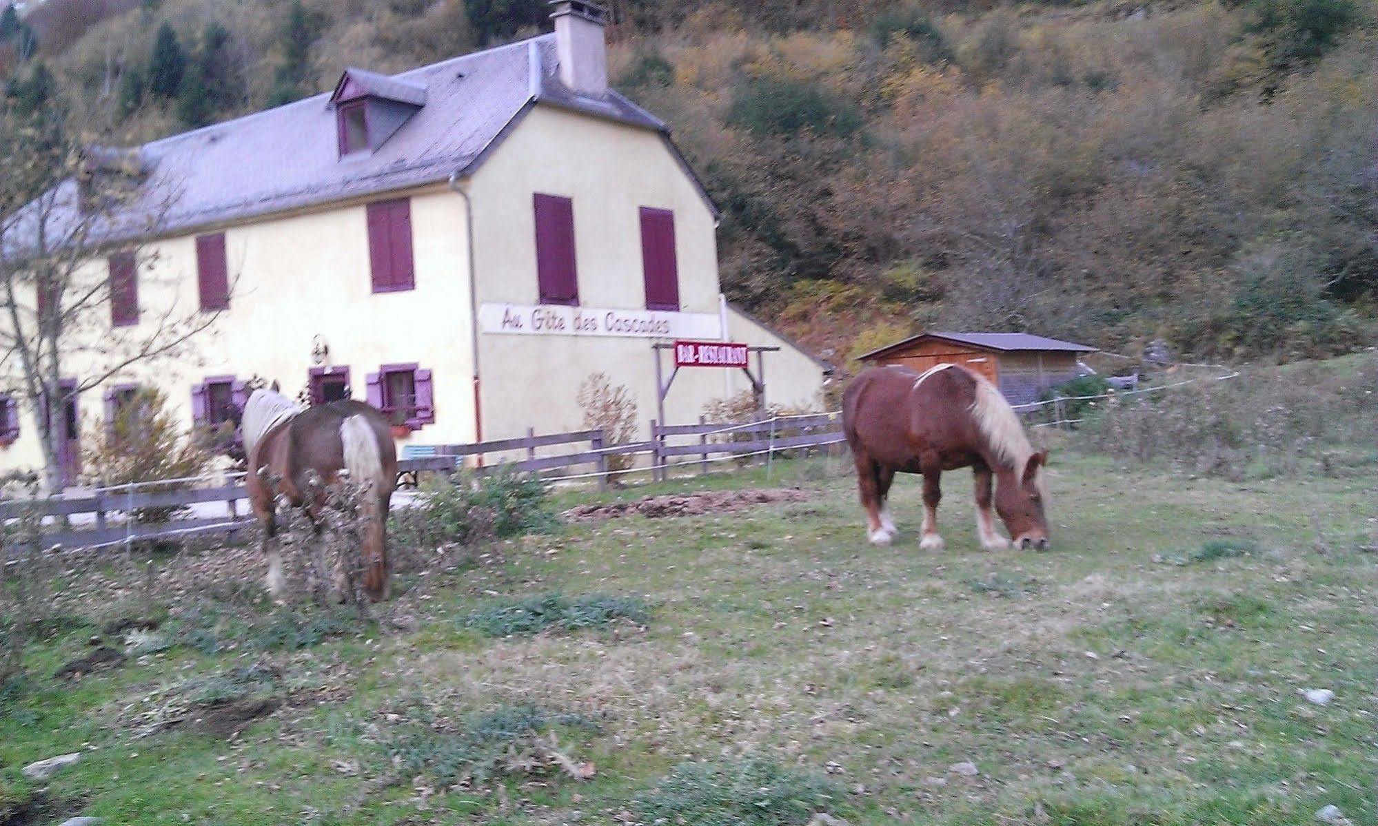 Gite Auberge Les Cascades La Mongie Zewnętrze zdjęcie
